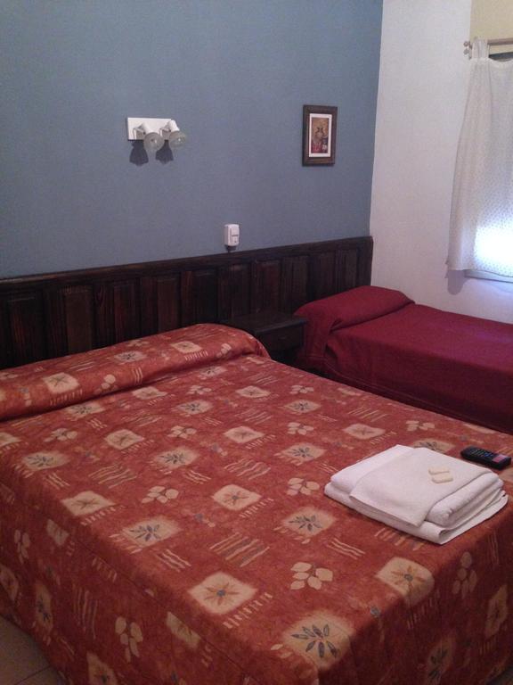 Hotel Gure Echea 비야카를로스파스 객실 사진
